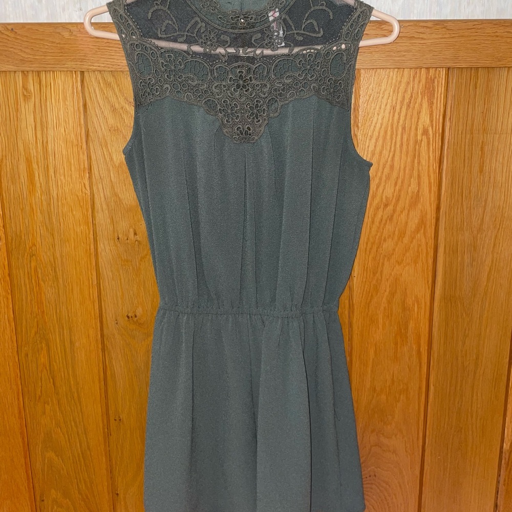 Size small womens romer